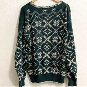 Snow print green knit sweater